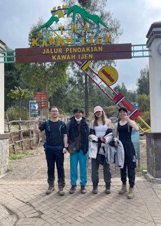 IRISH BROMO JAVA ADVENTURE