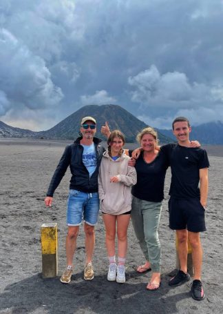 THOMAS FRANCE BROMO JAVA ADVENTURE